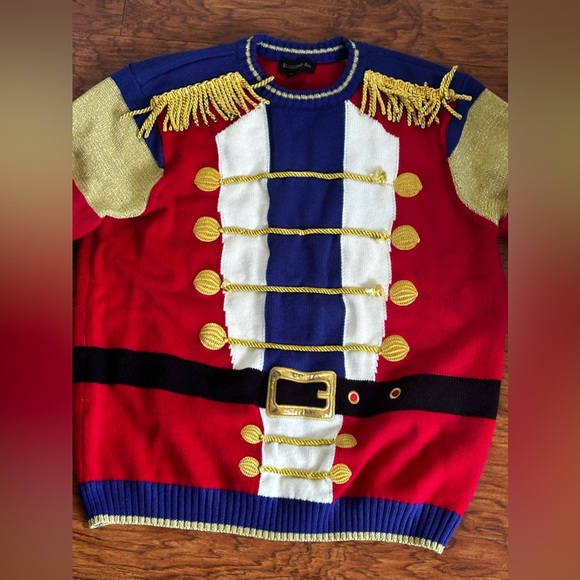 Christmas Sweater - Picture 2 of 4